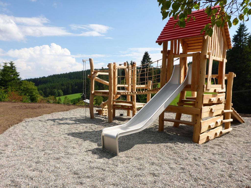 Hoehengasthaus Kolmenhof An Der Donauquelle Furtwangen Dış mekan fotoğraf
