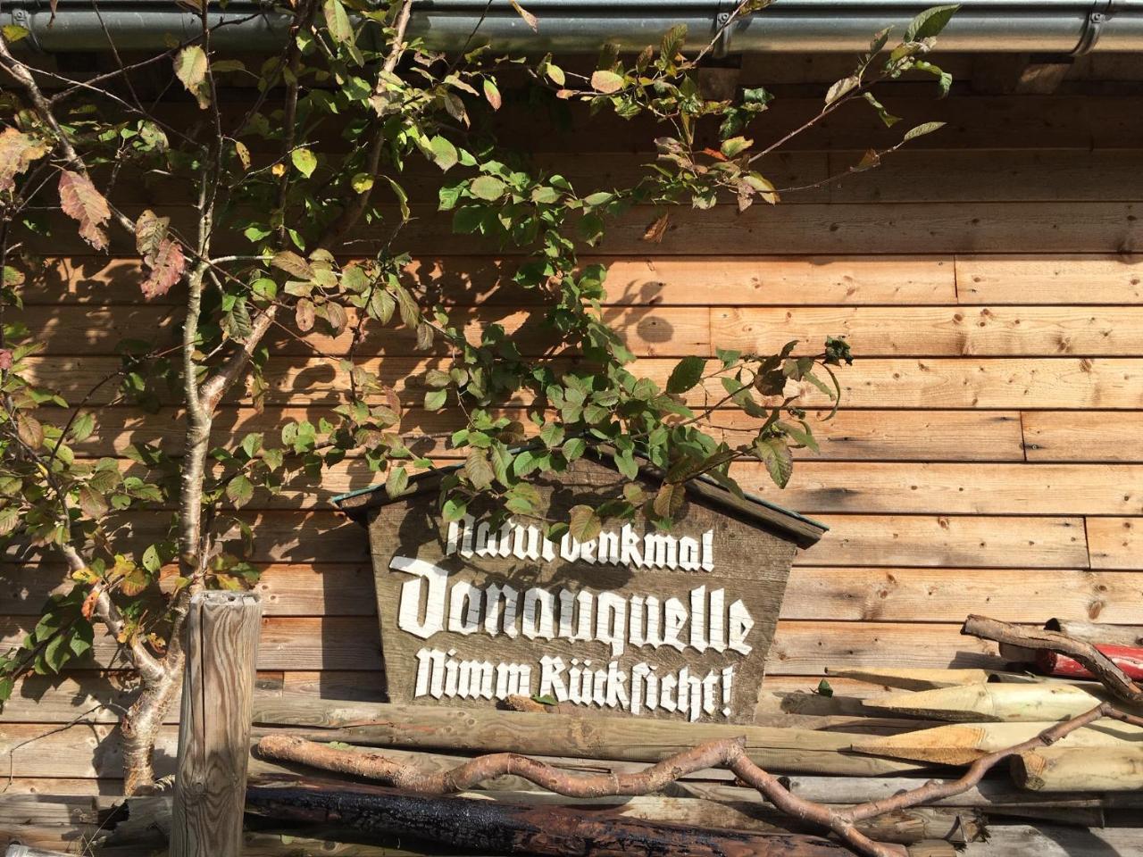Hoehengasthaus Kolmenhof An Der Donauquelle Furtwangen Dış mekan fotoğraf